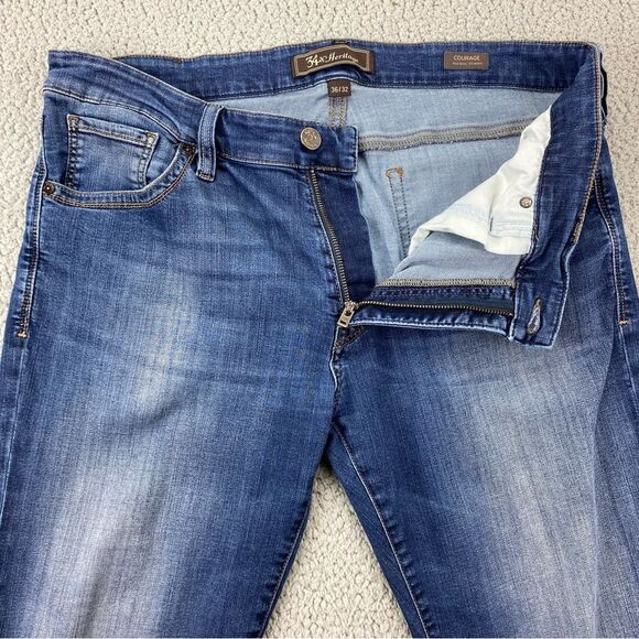 34 Heritage Men's Courage Mid-Rise Straight Jeans  |   Size:  36 - Picture 3 of 15